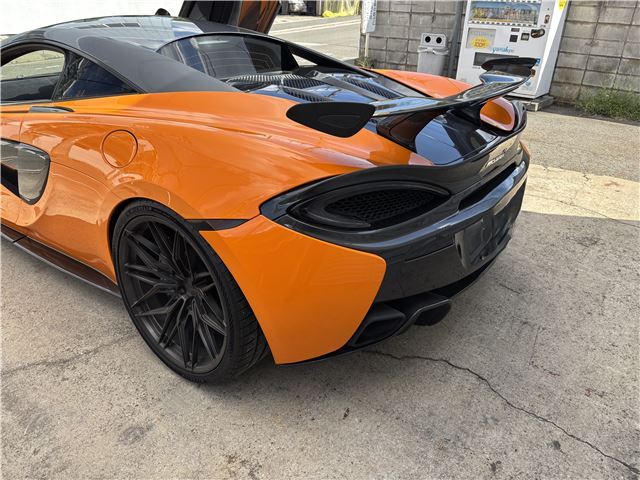 صورة مصغرة 12 لـ 2020 Mclaren 570S