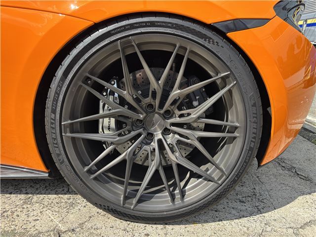 صورة مصغرة 17 لـ 2020 Mclaren 570S