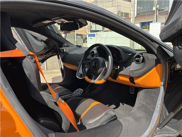 صورة مصغرة 19 لـ 2020 Mclaren 570S