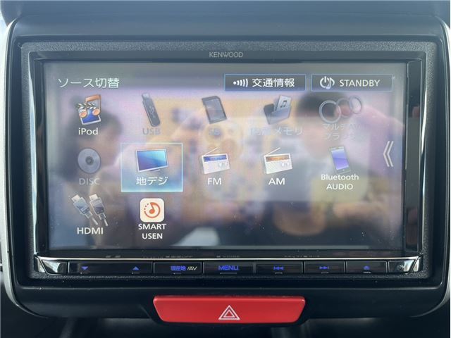2011 Honda N-BOX CUSTOM — миниатюра 13