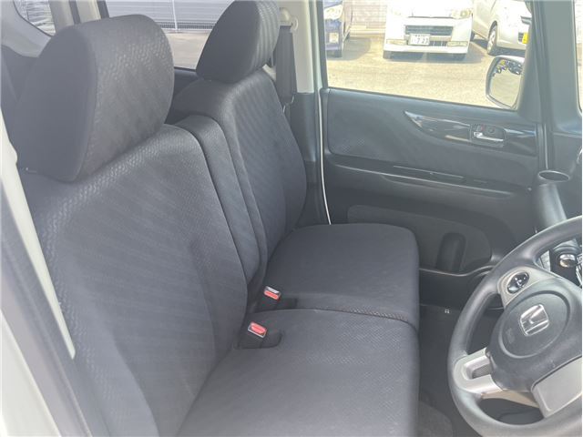 2011 Honda N-BOX CUSTOM — миниатюра 26