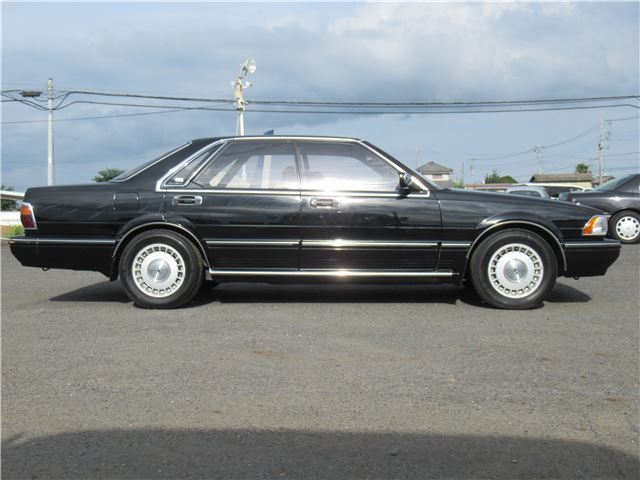 1989 Nissan CEDRIC 缩略图 11