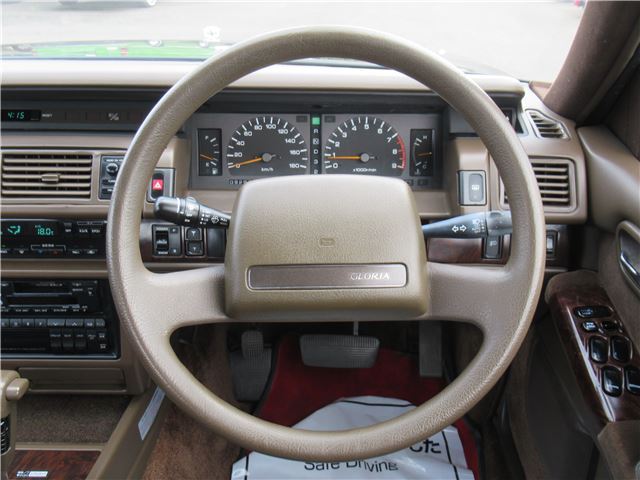 1989 Nissan CEDRIC 缩略图 38
