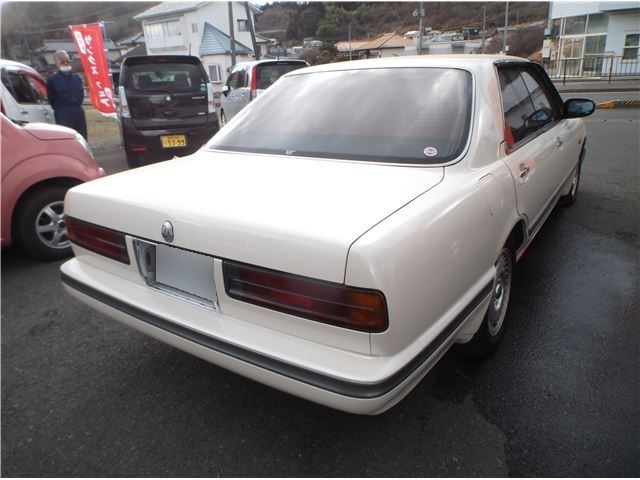 1990 Nissan CIMA — фото 2