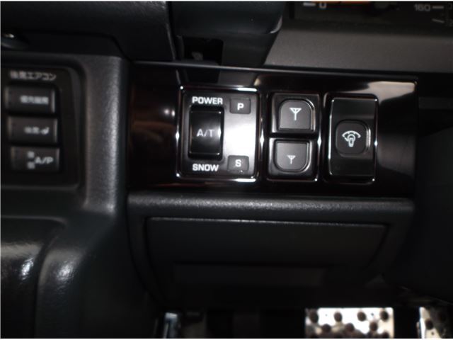 صورة مصغرة 18 لـ 1990 Nissan CIMA