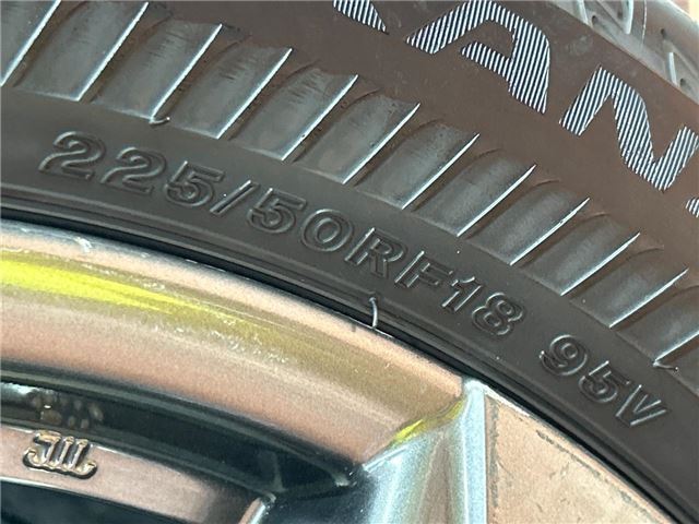 2018 Lexus UX thumbnail 15