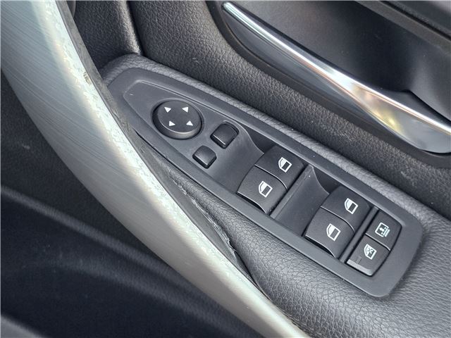 2015 BMW 3 SERIES 缩略图 47