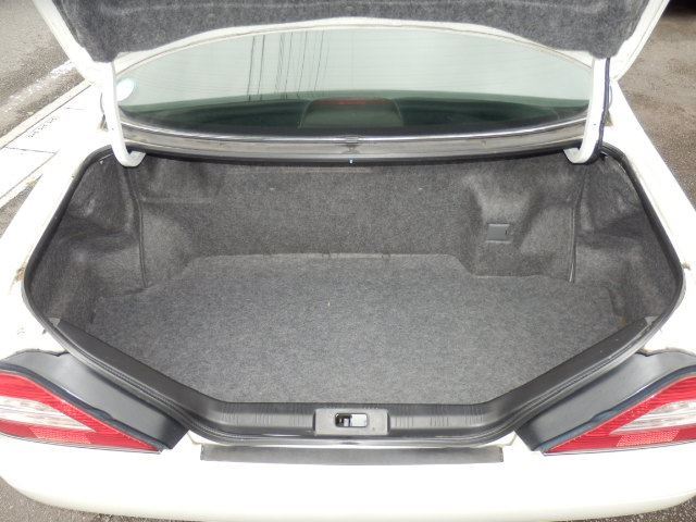 صورة مصغرة 23 لـ 1998 Nissan GLORIA