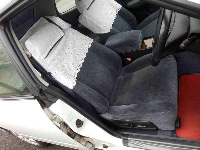 صورة 10 لـ 1998 Nissan GLORIA
