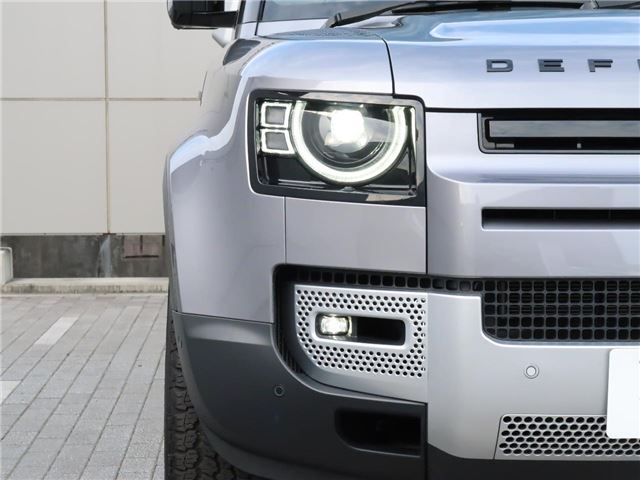 2023 LAND Rover DEFENDER — миниатюра 8