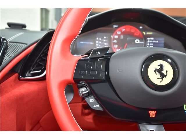 صورة مصغرة 7 لـ 2025 Ferrari ROMA SPIDER
