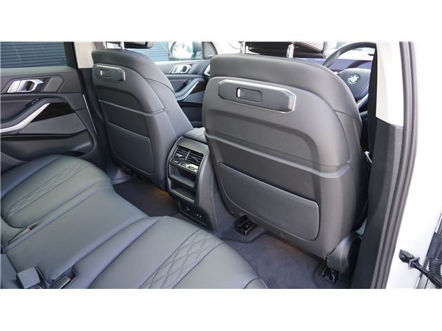 2024 BMW X5 缩略图 22