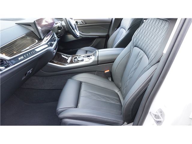 2024 BMW X5 缩略图 23