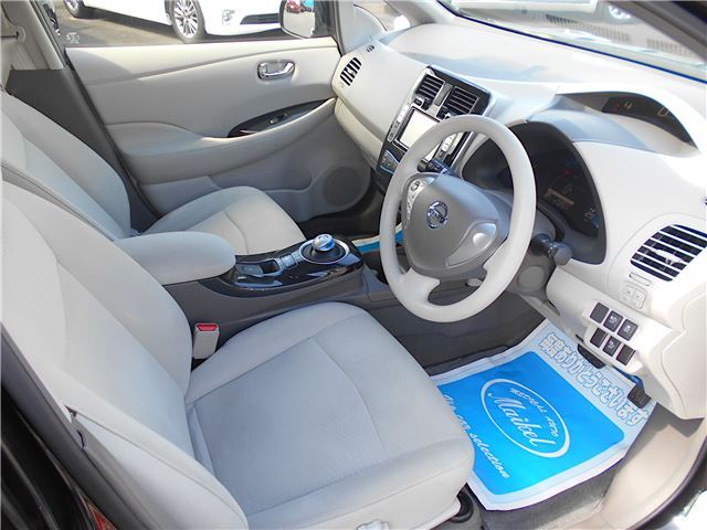 2011 Nissan LEAF — миниатюра 20