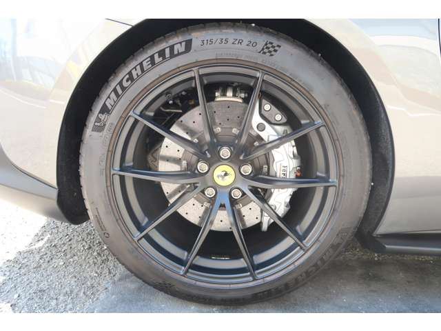 صورة مصغرة 56 لـ 2020 Ferrari 812 GTS