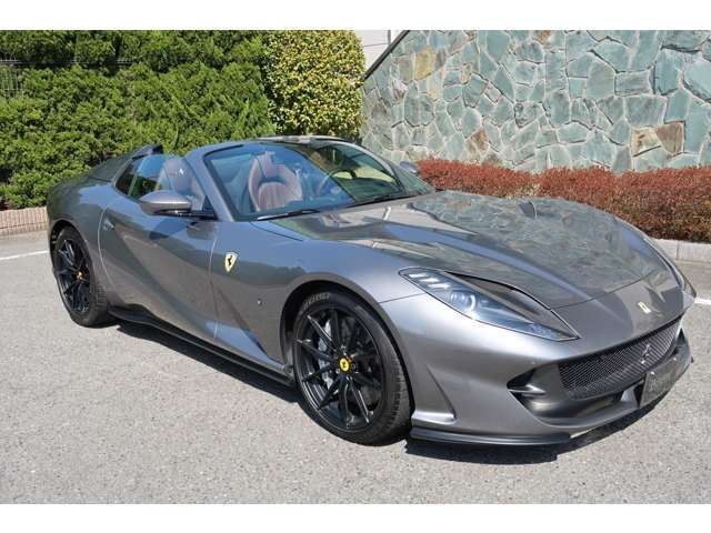 صورة 10 لـ 2020 Ferrari 812 GTS