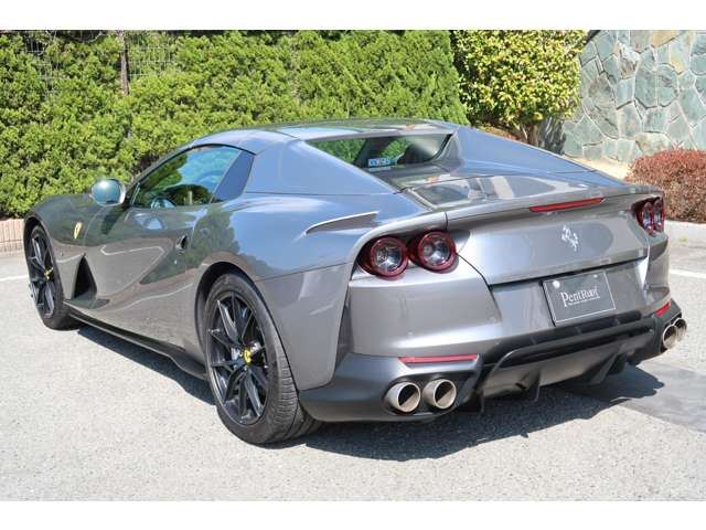 صورة 6 لـ 2020 Ferrari 812 GTS
