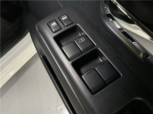 2012 Nissan LAFESTA 照片 15