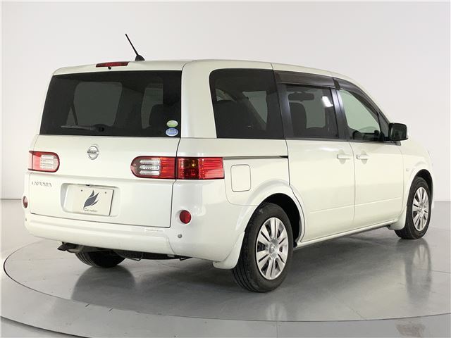 2012 Nissan LAFESTA 照片 2