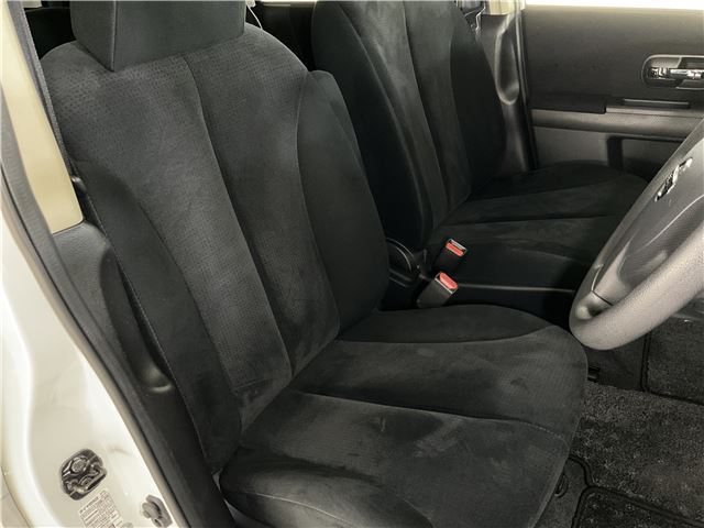 2012 Nissan LAFESTA 照片 16