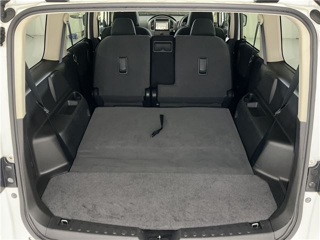 2012 Nissan LAFESTA 缩略图 38