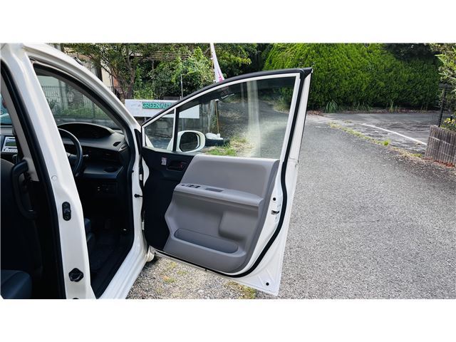صورة مصغرة 30 لـ 2008 Honda FREED