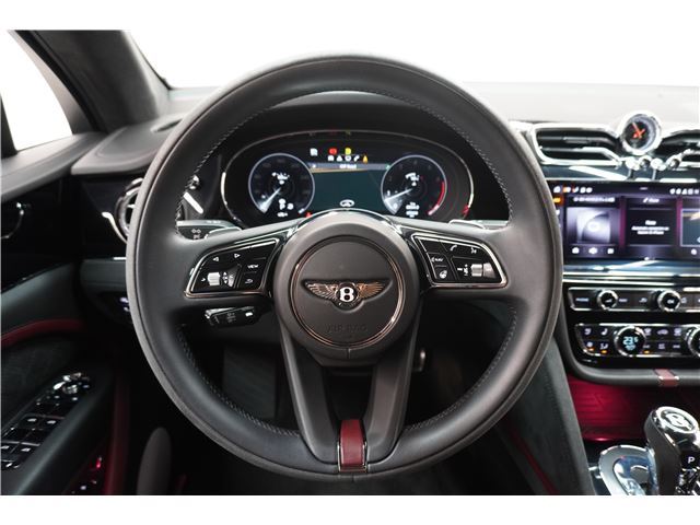 2021 Bentley BENTAYGA — миниатюра 22