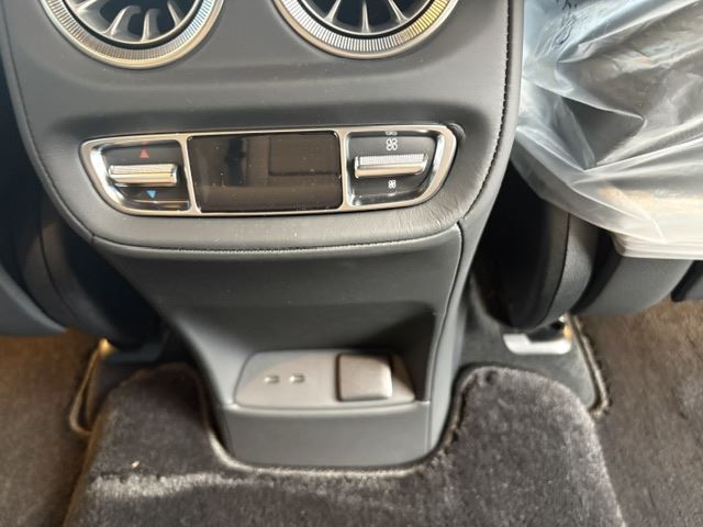 2026 Mercedes-BENZ G-CLASS — миниатюра 33
