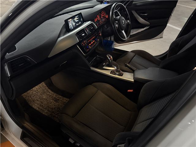 صورة مصغرة 14 لـ 2015 BMW 3 SERIES