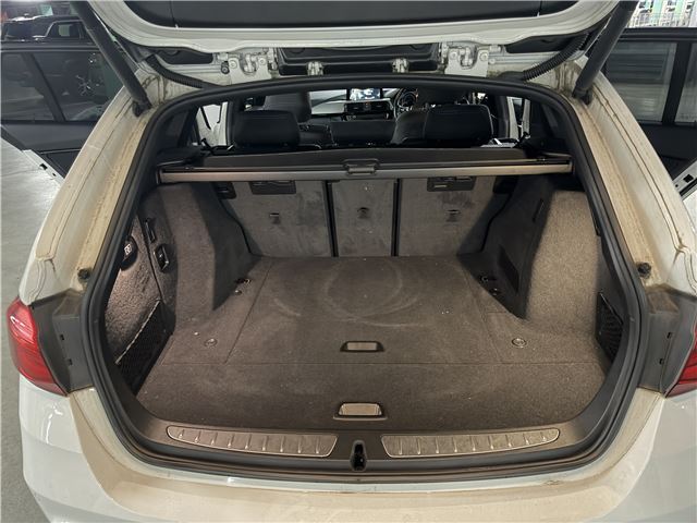 صورة مصغرة 11 لـ 2015 BMW 3 SERIES