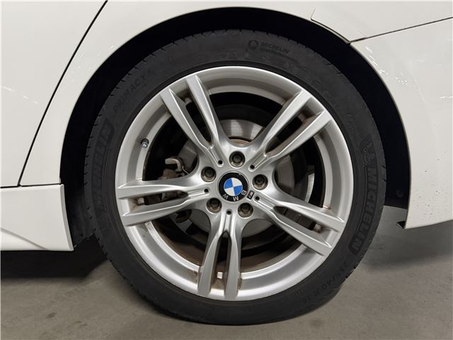 صورة مصغرة 26 لـ 2015 BMW 3 SERIES