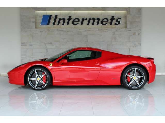 صورة 2 لـ 2013 Ferrari 458 SPIDER