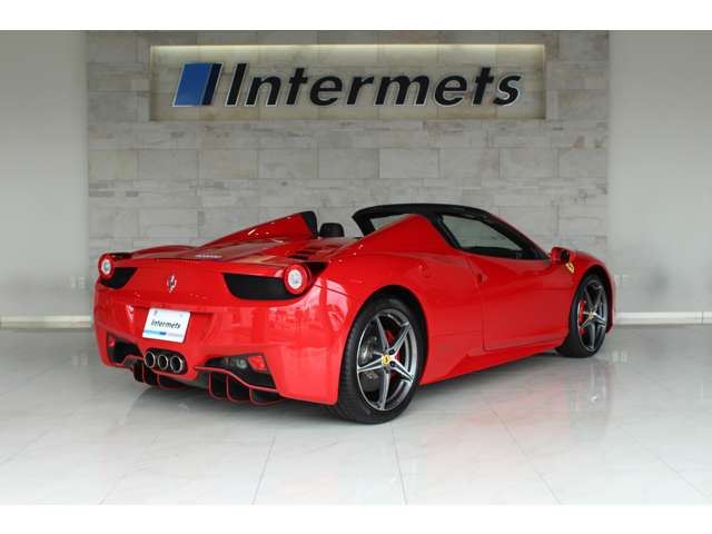 صورة 6 لـ 2013 Ferrari 458 SPIDER