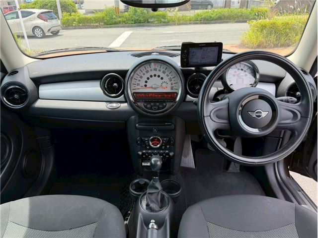 2011 MINI CLUBMAN — миниатюра 12