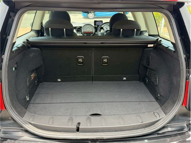 2011 MINI CLUBMAN — миниатюра 16
