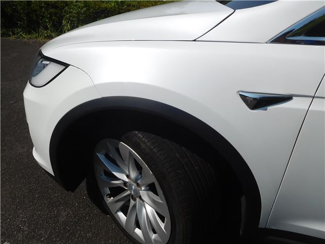 2017 Tesla MODEL X — фото 9