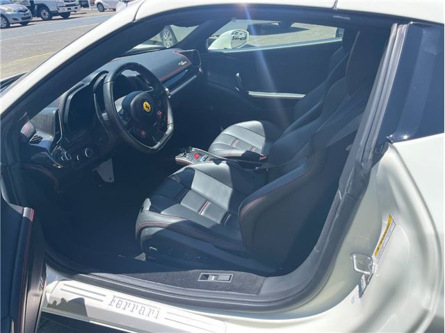 صورة 3 لـ 2014 Ferrari 458 SPIDER