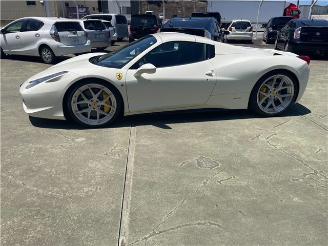 صورة 9 لـ 2014 Ferrari 458 SPIDER
