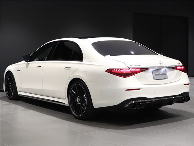 صورة 3 لـ 2024 Mercedes-BENZ S-CLASS AMG