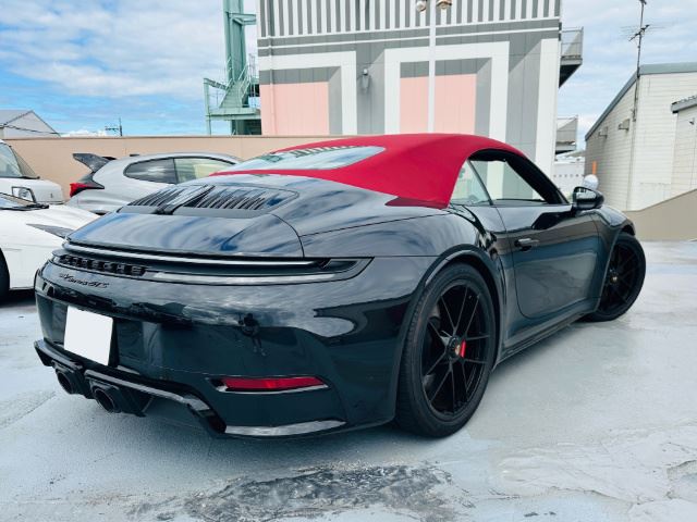 صورة مصغرة 3 لـ 2025 Porsche 911