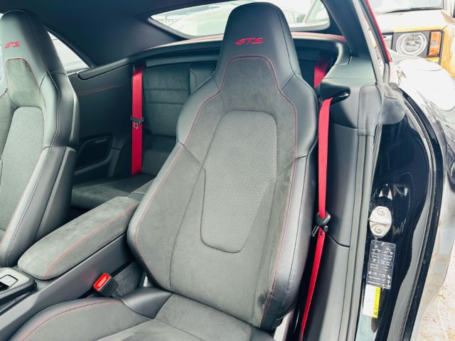 صورة مصغرة 24 لـ 2025 Porsche 911