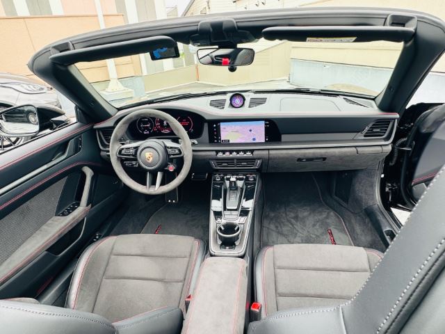صورة مصغرة 27 لـ 2025 Porsche 911