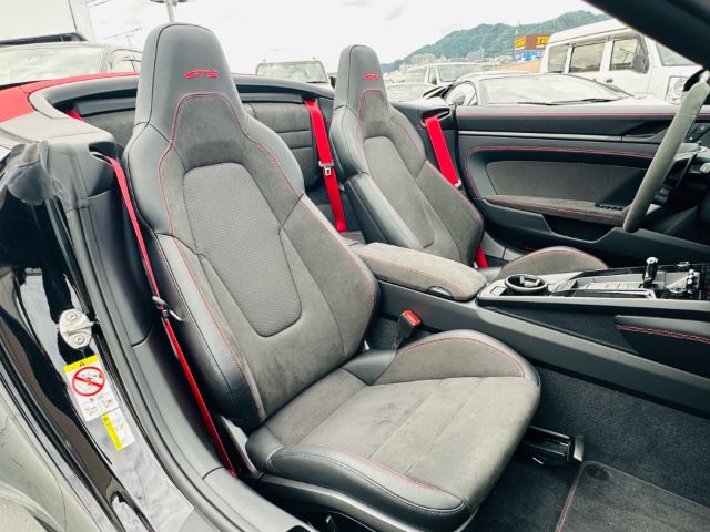 صورة مصغرة 30 لـ 2025 Porsche 911