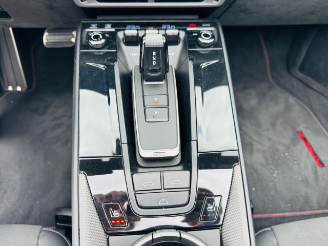 صورة مصغرة 39 لـ 2025 Porsche 911