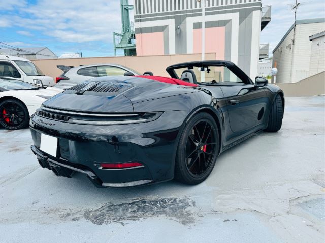 صورة مصغرة 7 لـ 2025 Porsche 911