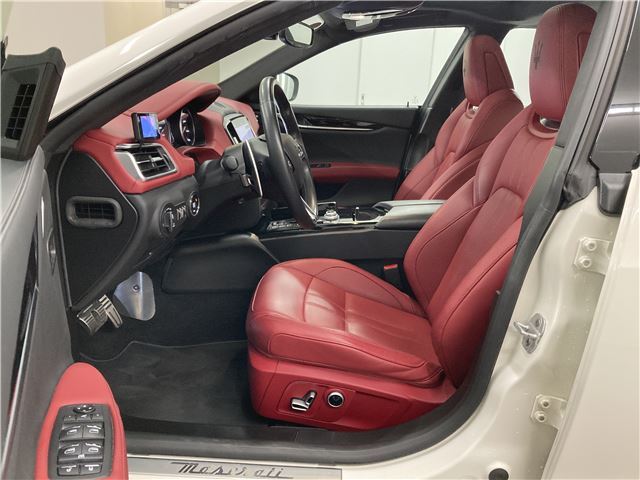 صورة مصغرة 3 لـ 2021 Maserati GHIBLI
