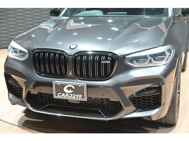 2021 BMW X4 M — миниатюра 28