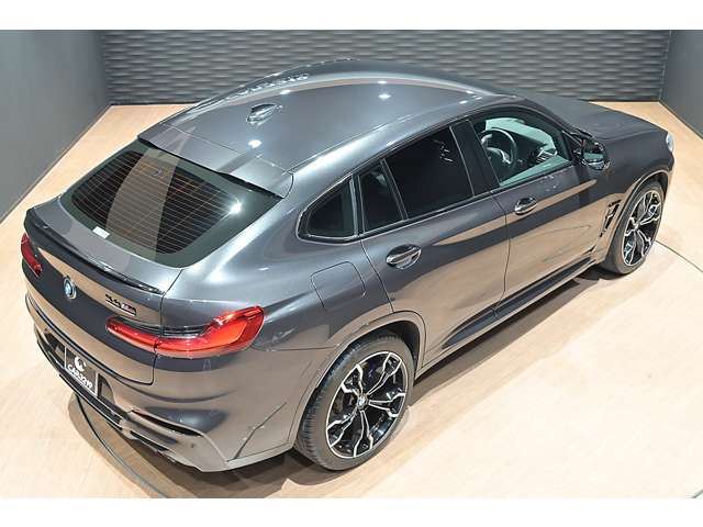 2021 BMW X4 M photo 9