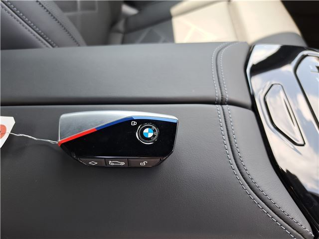 2024 BMW 5 SERIES — миниатюра 15