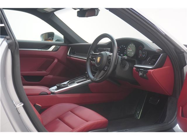 صورة مصغرة 58 لـ 2021 Porsche 911
